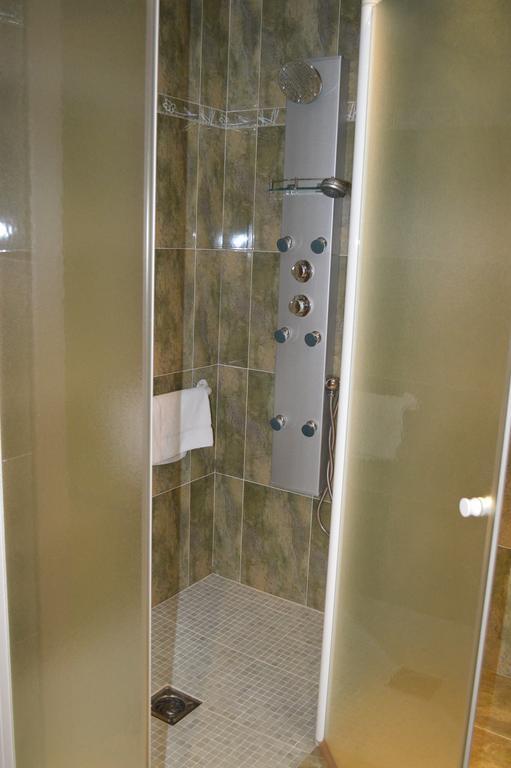 Hotel Don Pelayo Arbos Экстерьер фото