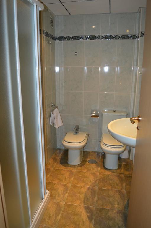 Hotel Don Pelayo Arbos Экстерьер фото