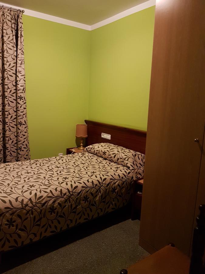 Hotel Don Pelayo Arbos Экстерьер фото
