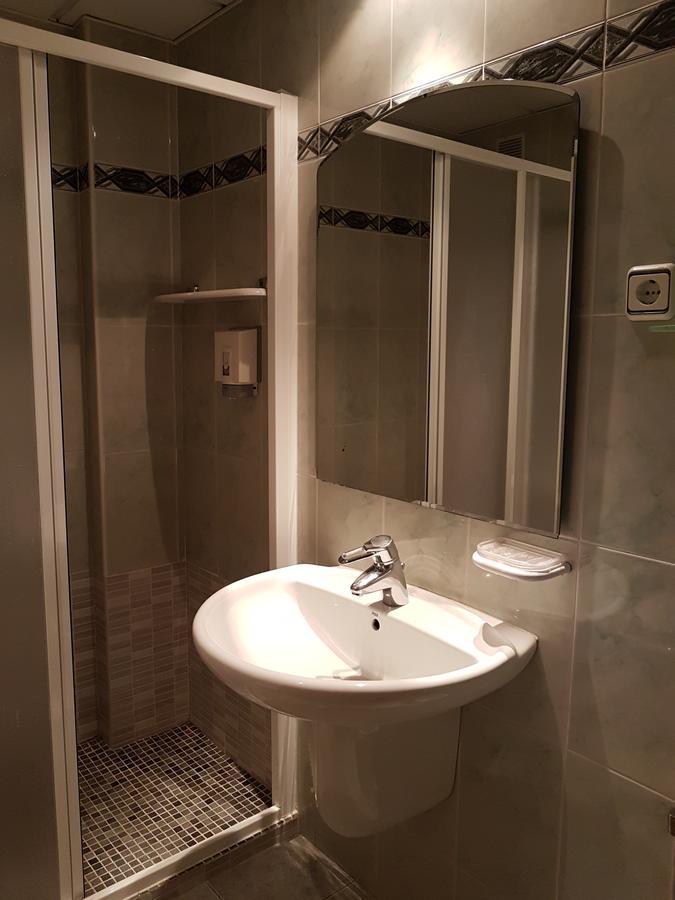 Hotel Don Pelayo Arbos Экстерьер фото